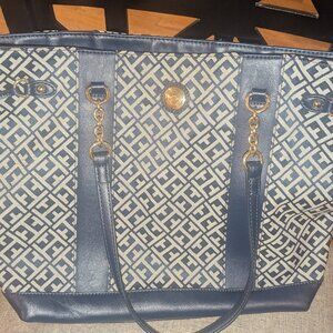 Tommy Hilfiger Patterned Navy Tote
